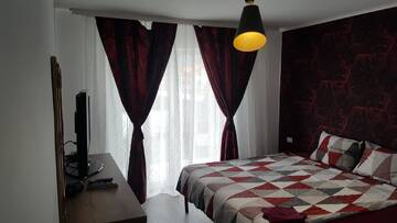 Фото номера Двухместный номер с 1 кроватью и видом на горы Мотели My Way г. Bumbeşti-Jiu 5